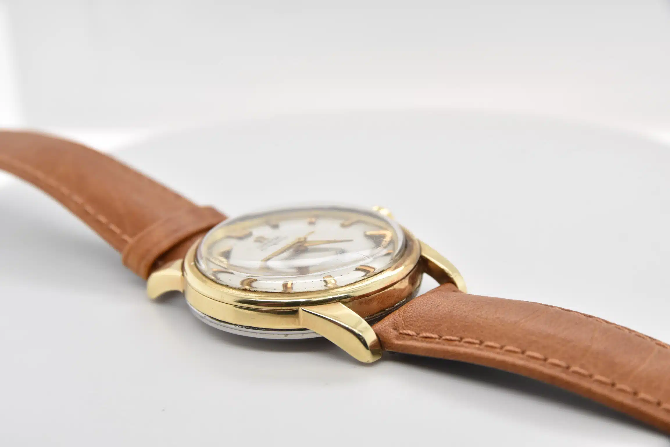 Lot 18: Omega Seamaster 1960