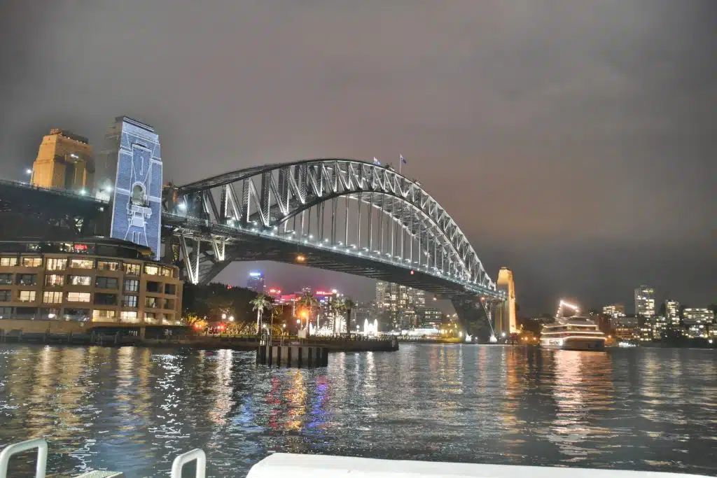Sydney Harbour Bridge for marriage proposals