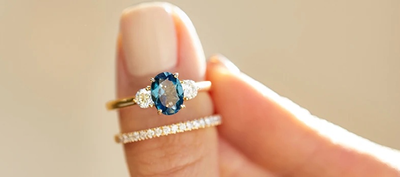 gemstones engagement ring