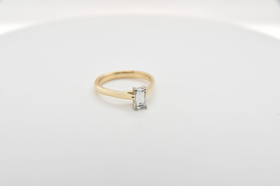 Yellow Gold, baguette cut, diamond - engagement ring