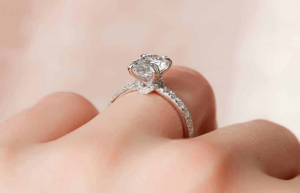 diamond engagement ring