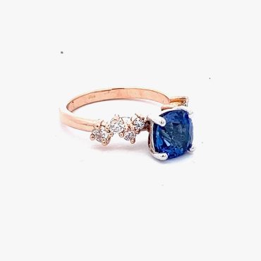 Sapphire and Diamond Twisted Vine Ring