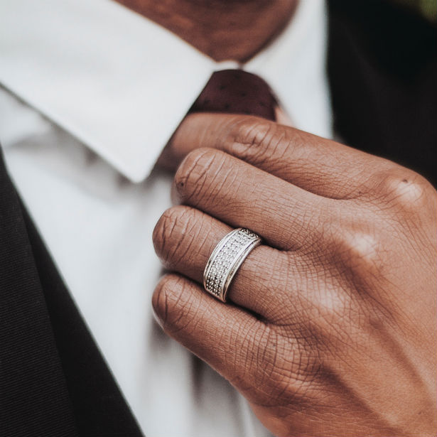 wedding ring for men diamond