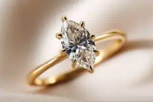 Elegant marquise diamond gold ring